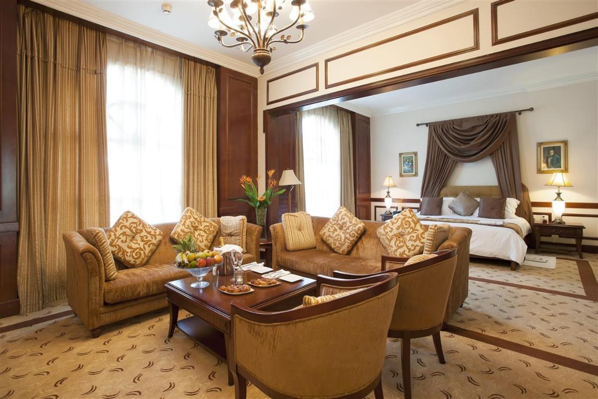 Hotel Ledger Plaza באנגוי מראה חיצוני תמונה