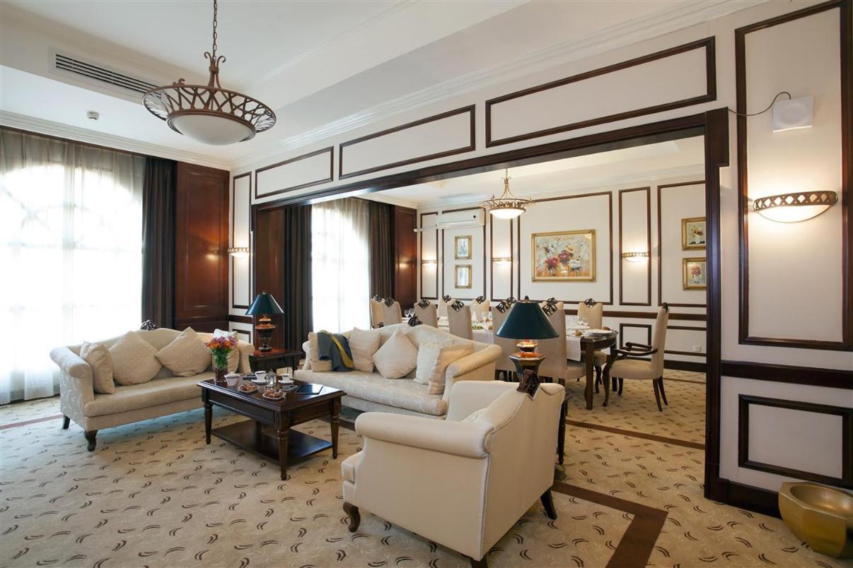 Hotel Ledger Plaza באנגוי מראה חיצוני תמונה