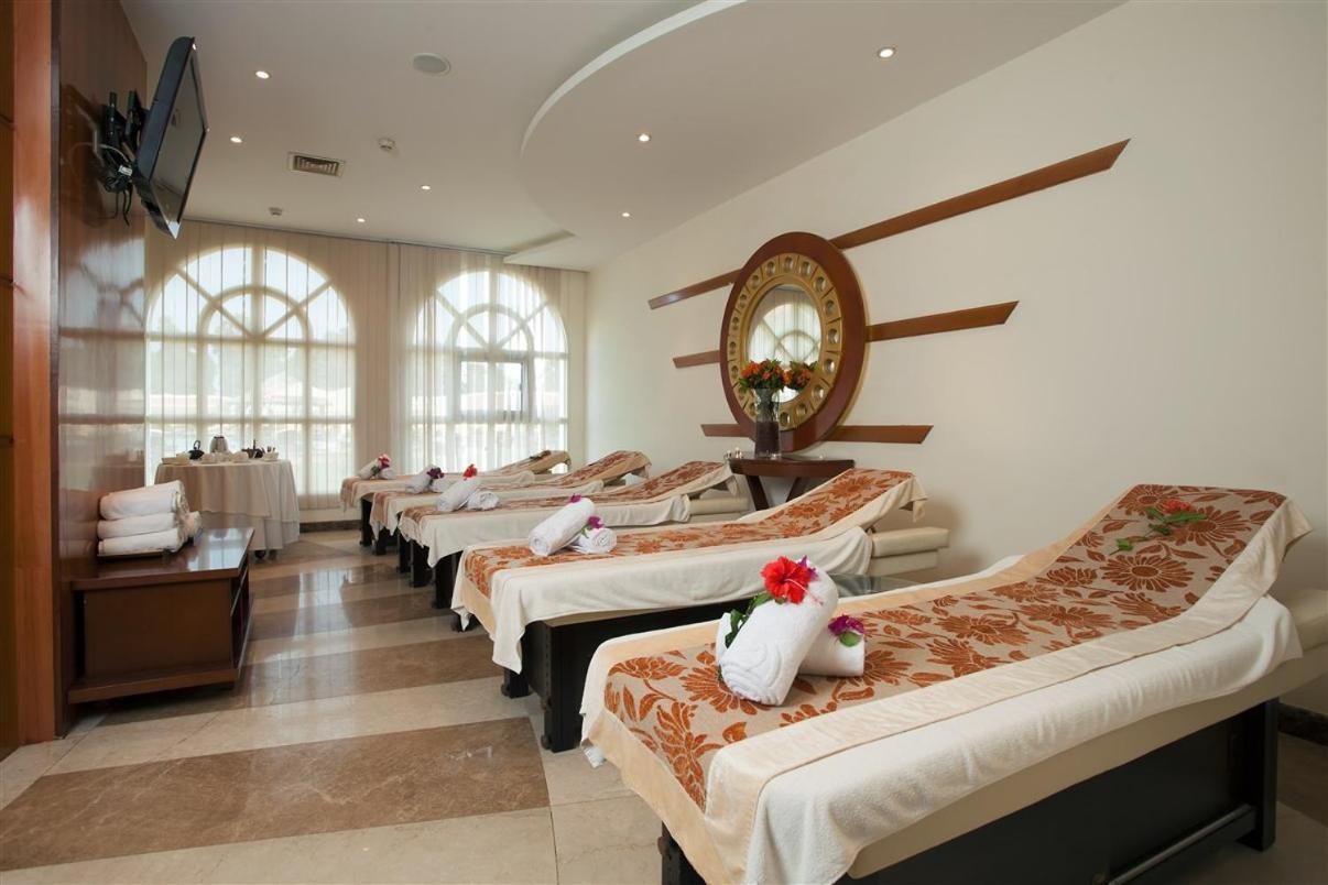 Hotel Ledger Plaza באנגוי מראה חיצוני תמונה