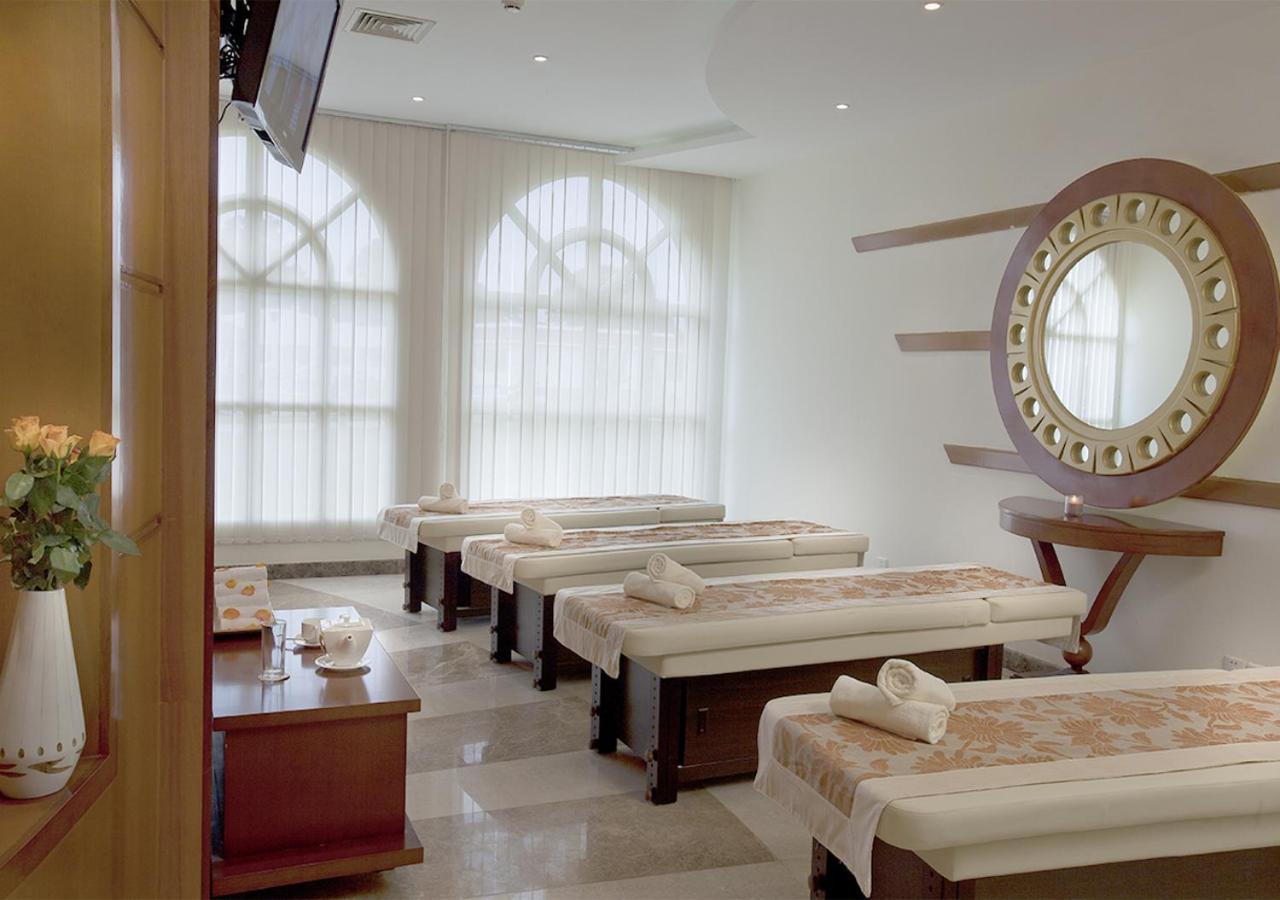 Hotel Ledger Plaza באנגוי מראה חיצוני תמונה