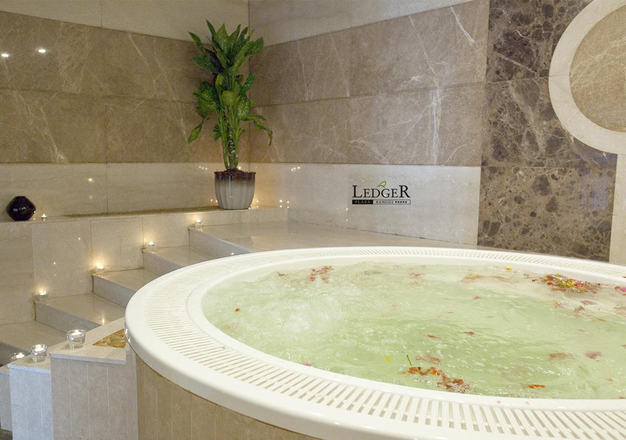Hotel Ledger Plaza באנגוי מראה חיצוני תמונה
