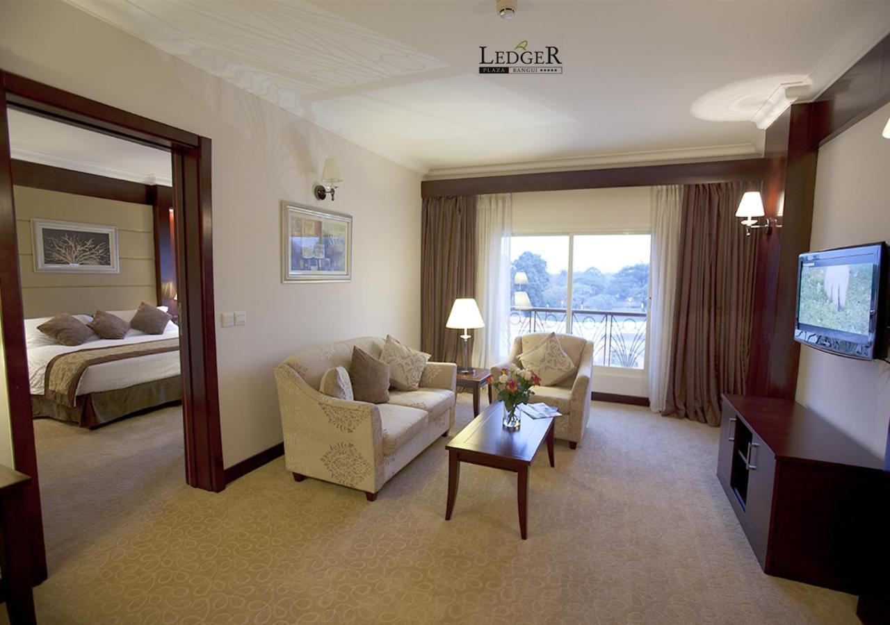 Hotel Ledger Plaza באנגוי מראה חיצוני תמונה